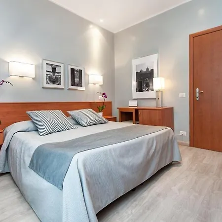 Reyes Hotel Rom