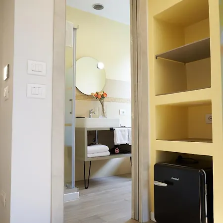 Hotell Reyes *